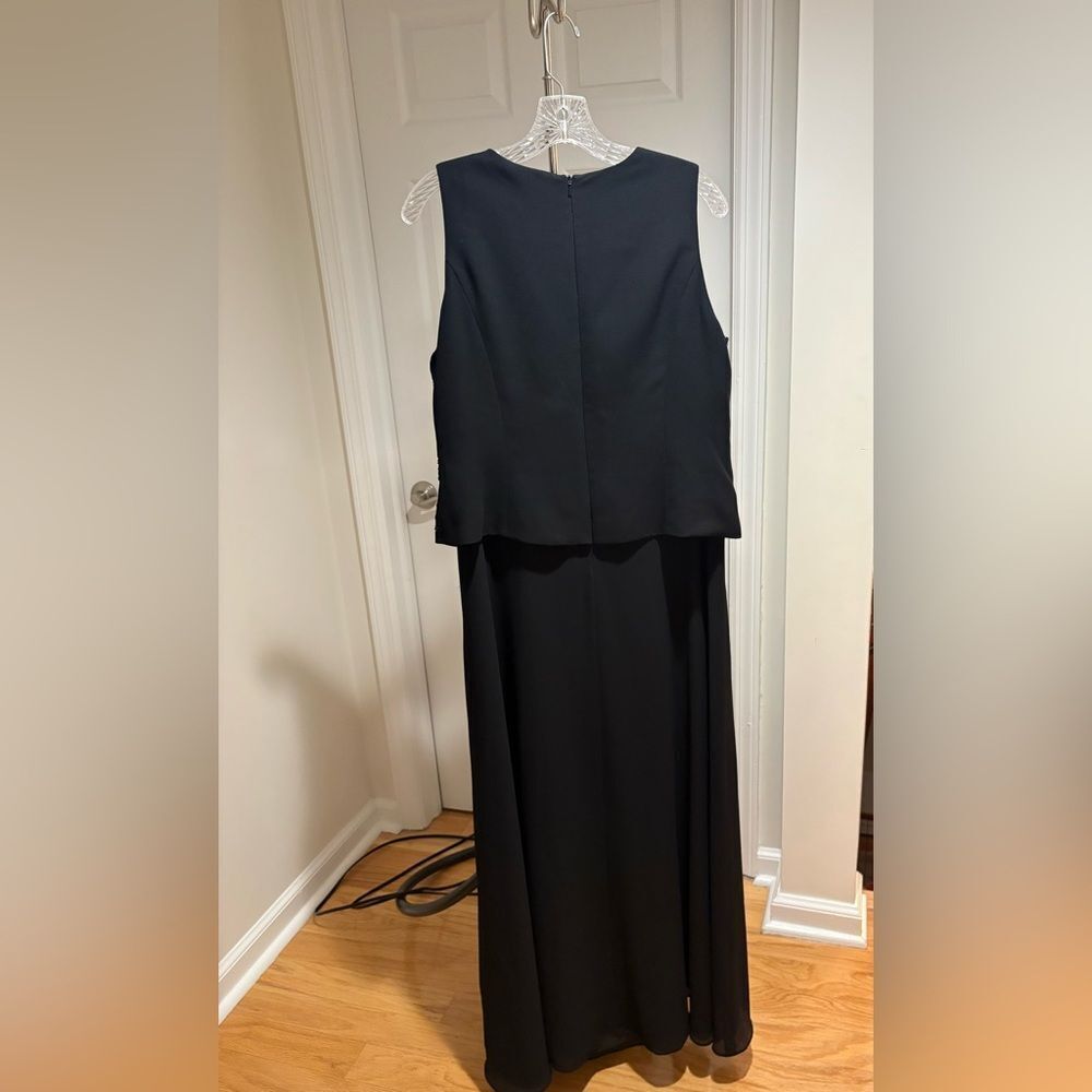 Karen Miller New York Black Sleeveless Evening Gown Size 14 - Picture 6 of 13